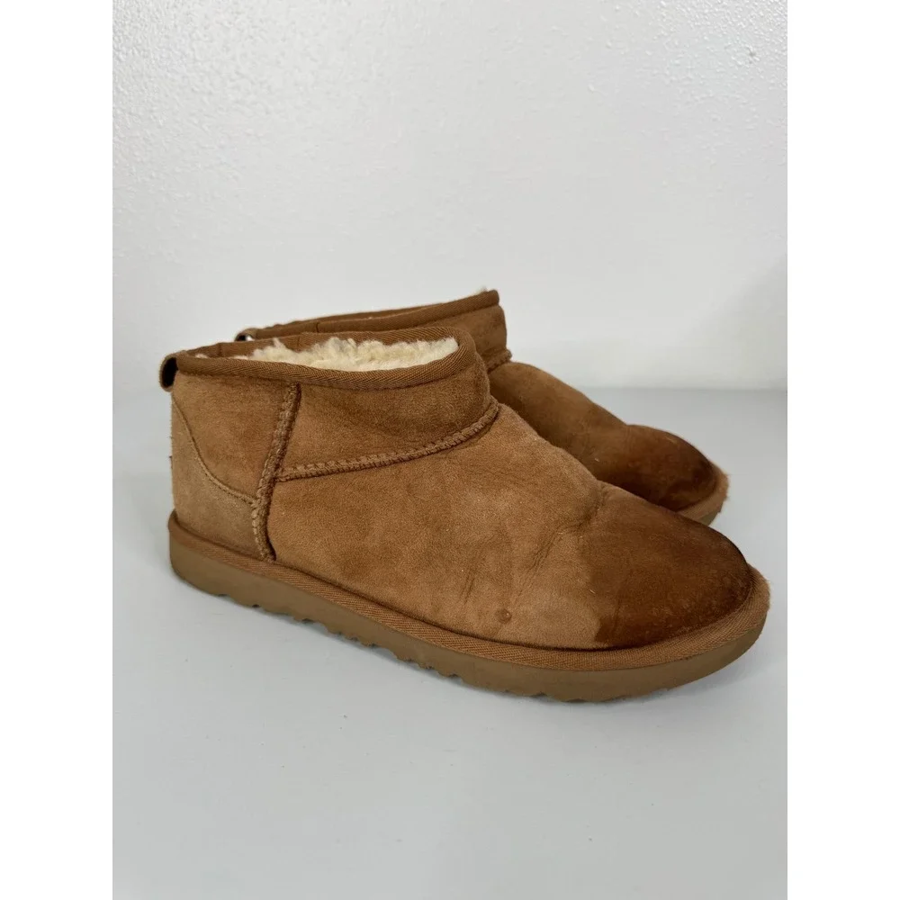 Ugg Women's Classic Ultra Mini‎ Botts Size 6